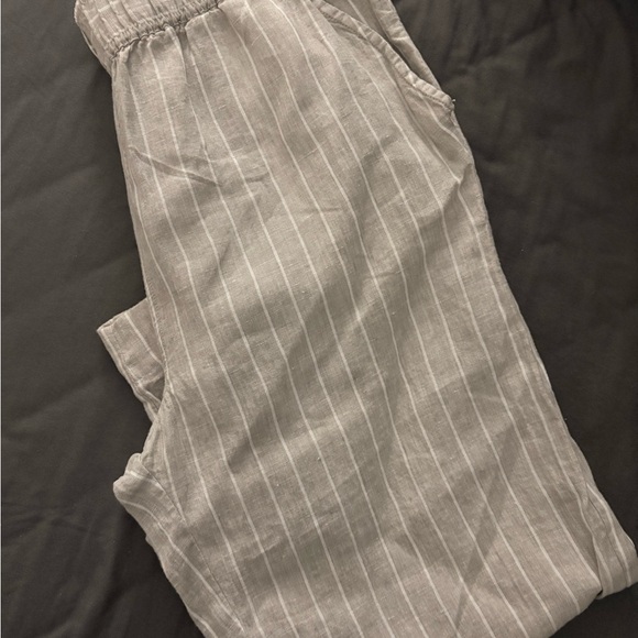 DKNY Black and White | Gray and White C&C California Both Sz S Linen Capris Lot - Picture 13 of 16